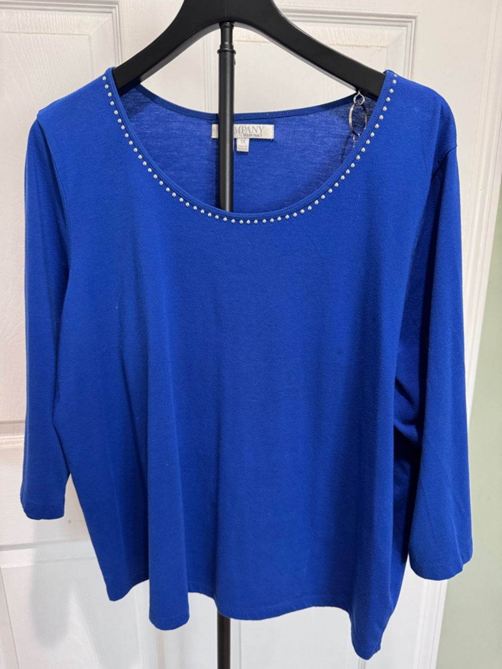 Ellen Tracy Cobalt Blue 3/4 sleeved Scoop Neck Top with Stud Trim 1X